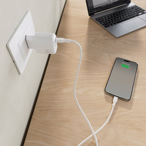 Puro PROLITE 30W USB-A / USB-C sienas lādētājs + USB-C - USB-C kabelis 1.2m - balts