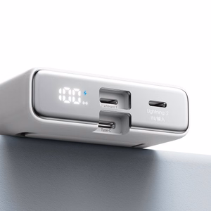 Portatīvais lādētājs Joyroom JR-PBM01 balts 20W 10000mAh (bezvadu uzlāde) + Type-C / Lightning kabelis