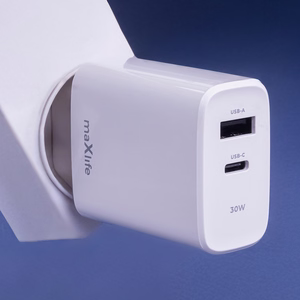 Maxlife MXTC-10-30AC PD QC lādētājs 1x USB-C 1x USB 30W balts
