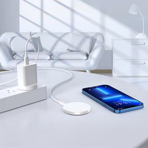 MagSafe Choetech T603-F inductive charger with holder - white