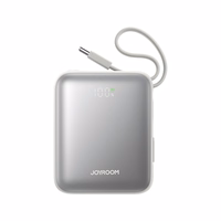 Joyroom JR-PBF27 10000mAh 22.5W portatīvais lādētājs ar iebūvētiem USB-C un Lightning kabeļiem - balta