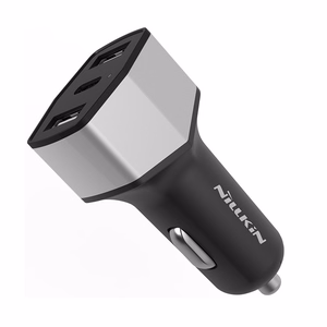 Nillkin Celerity 32 W automašīnas lādētājs ar 2 USB-A un 1 USB-C pieslēgvietu, sudraba krāsā