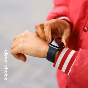 Crong Liquid siksniņa Apple Watch 44 / 45 / 46 / 49 mm, sarkana
