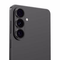 Benks rūdīta stikla stikls Warrior Lens Protector kameras aizsargstikls priekš Samsung Galaxy S26/S26 Plus (lēca 3 gab.) melns