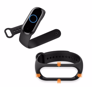 Silikona siksna XIAOMI Mi Band 5 / 6 / 7 melna (01)