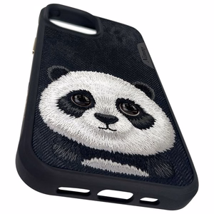 Nimmy Big Eyed Pet 2.0 pandas apvalks iPhone 15 - melns