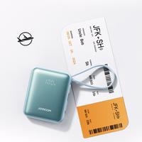 Joyroom JR-PBF27 22.5W 10000mAh portatīvais lādētājs ar diviem iebūvētiem kabeļiem - zelta