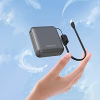 Dudao K22+ Īpaši kompakts portatīvais lādētājs 10000mAh 22.5W USB-C ar piekariņu/kabeli - pelēka