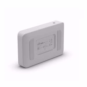 Komutators UBIQUITI Lite 8 PoE L2 8 porti PoE+ 4 porti