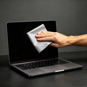 Tech-Protect mikrošķiedras pulēšanas drāna ekrānam, paredzēta 15-16" klēpjdatoram - pelēka
