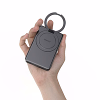 Dudao K28S 20W PD 5000mAh Portatīvais lādētājs ar Magnētisko funkciju un statīvu - pelēka