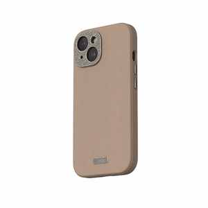 Moshi Napa MagSafe augstākās kvalitātes vegānās ādas vāciņš ierīcei iPhone 15, “Woodsmoke Brown” krāsā