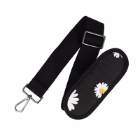 Wonder portatīvā datora soma 15–16 collas melna ar margrietiņām