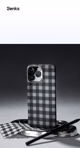 Benks magnētiskais Armor Vichy Kevlar apvalks (RF66) iPhone 16 Pro Max sarkans