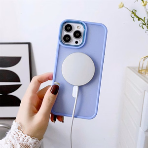 Bruņots magnētiskais iPhone 14 Plus MagSafe Color Matte apvalks - zaļš