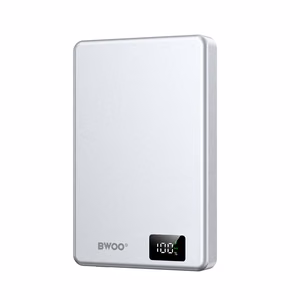 BWOO ультратонкий алюминиевый магнитный power bank P76 PD 20W 10000 mAh с цифровым дисплеем и портом USB-C черный