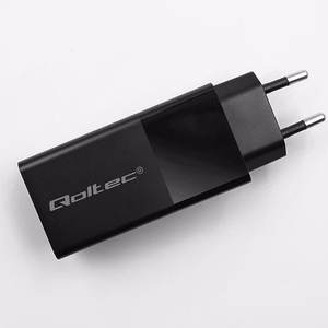 Qoltec 52382 GaN POWER PRO lādētājs | 1xUSB type C | 1xUSB A | 100W | 5-20V | 1.5-5A | PD | melns