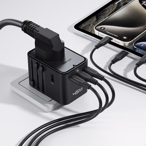 Acefast Z8 GaN 45W ceļojumu adapteris 3x USB-C + 2x USB-A ceļojumu tīkla lādētājs ar 2500W AC kontaktu - melns