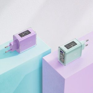 Acefast GaN 65W lādētājs ar 3 pieslēgvietām (1xUSB, 2xUSB C) - violets (A45)