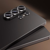 Benks rūdīta stikla stikls Warrior Lens Protector kameras aizsargstikls Samsung Galaxy S26/S26 Plus (3 gab.) caurspīdīgs