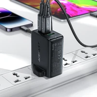 Acefast GaN 65W lādētājs ar 3 pieslēgvietām (1xUSB, 2xUSB C PD) ar Lielbritānijas spraudni - balts (A44)