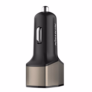 Nillkin Celerity 32 W automašīnas lādētājs ar 2 USB-A un 1 USB-C pieslēgvietu, zelta krāsā