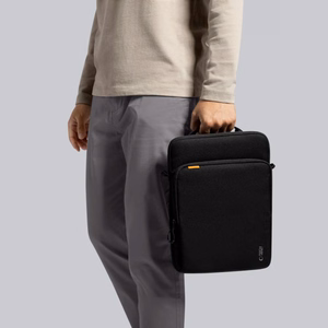 Tech-Protect Defender VR soma klēpjdatoram 15–16" - melna