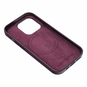 Case Leather Mag Cover (MagSafe) for iPhone 16 Plus purple