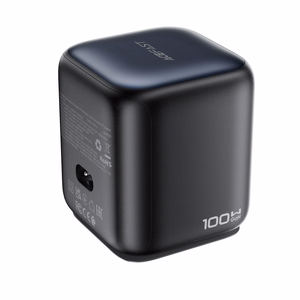 Acefast Z10 GaN 100 W 3 × USB galda lādētājs ar izvelkamu USB-C kabeli un TFT displeju, melns