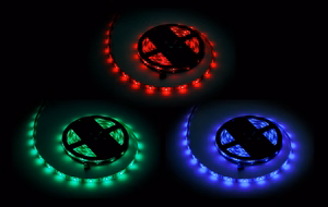 Rebel RGB LED lente, 5 m, 150× 5050 SMD, ūdensizturīga, balta PCB