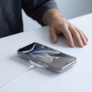 Tech-Protect FlexAir Hybrid MagSafe maciņš Motorola Edge 70 5G - caurspīdīgs