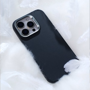 Benks Magnētiskais Armor Pro Kevlara apvalks ar metāla rāmi 600D (AD66) priekš iPhone 16 Pro Max melns ( Kameras vadības poga )