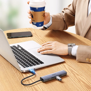 Ugreen CM475 daudzfunkcionāls sadalītājs USB 3.0 - 3x USB / Ethernet RJ-45 / USB Type-C PD - pelēks