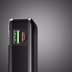 Внешний аккумулятор SBS 10000 mAh 20W со встроенным кабелем USB-C и цифровым дисплеем - чёрный