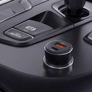 Acefast B12 automašīnas lādētājs 60W USB-A / USB-C - melns