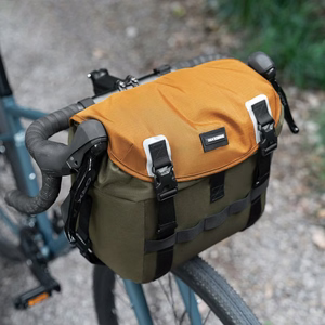 Rockbros W019 velosipēda stūres soma 13.5-24L - zaļi oranža