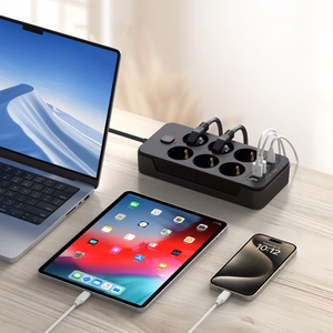 TECH-PROTECT PC6X6 PAGARINĀTĀJS 3 USB & 3 TYPE-C & 6 LIGZDU 200CM MELNS