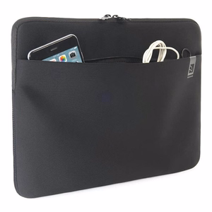 Tucano Top Second Skin aizsargsoma MacBook Air 15 collu (M5/M4/M3/M2/2026-2023) / MacBook Pro 15 collu / 14 collu un 13 collu klēpjdatoriem, melna
