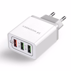 Lādētājs Wozinsky WWC-01 balts (3xUSB / 30W)