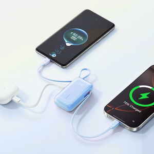 Joyroom JR-PR2L 10000mAh 35W barošanas banka ar iebūvētu ievelkamu USB-C kabeli un Lightning aukliņas kabeli - zils