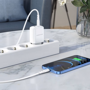 Borofone Wall charger BN4 Potential - USB + Type C - QC 3.0 PD 2.0 20W white