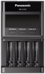 Panasonic Eneloop BQ-CC65E / 5206500 – viedais 1–4 AA/AAA akumulatoru lādētājs ar LCD ekrānu un USB izeju
