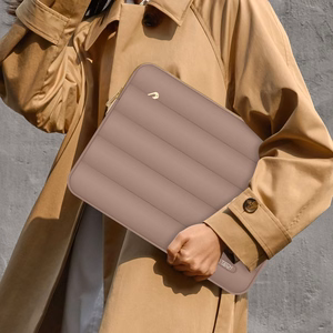 Tech-Protect Puffy 13-14" soma portatīvajam datoram - brūna