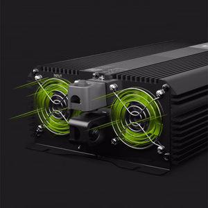 Green Cell PRO sprieguma pārveidotājs, 12 V DC uz 230 V AC, 2000 W nepārtraukta / 4000 W īslaicīgā jauda, modificēta sinusoīda