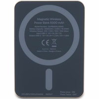 Guess Magnētiskā 4G Strassed Metāla Logotips indukcijas portatīvais lādētājs 15W 5000mAh - zelta