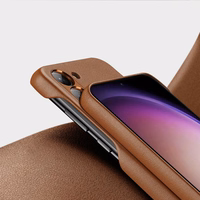 Dux Ducis Grit viedtālruņa apvalks Samsung Galaxy S23+ elegants apvalks no mākslīgās ādas brūna