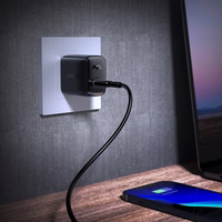 Acefast A23 30W GaN USB-C sienas lādētājs (ASV) – melns