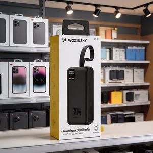 Wozinsky W8-W 30000 mAh 30W ārējais akumulators, 2x USB-A, USB-C, ar lukturīti, melns