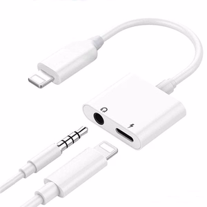 Bluetooth adapteris ADP13 no Lightning uz Lightning + 3,5 mm balts