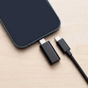 Adapteris Type C to Lightning Blue Star - melns